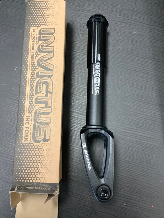 Root Industries Invictus Fork