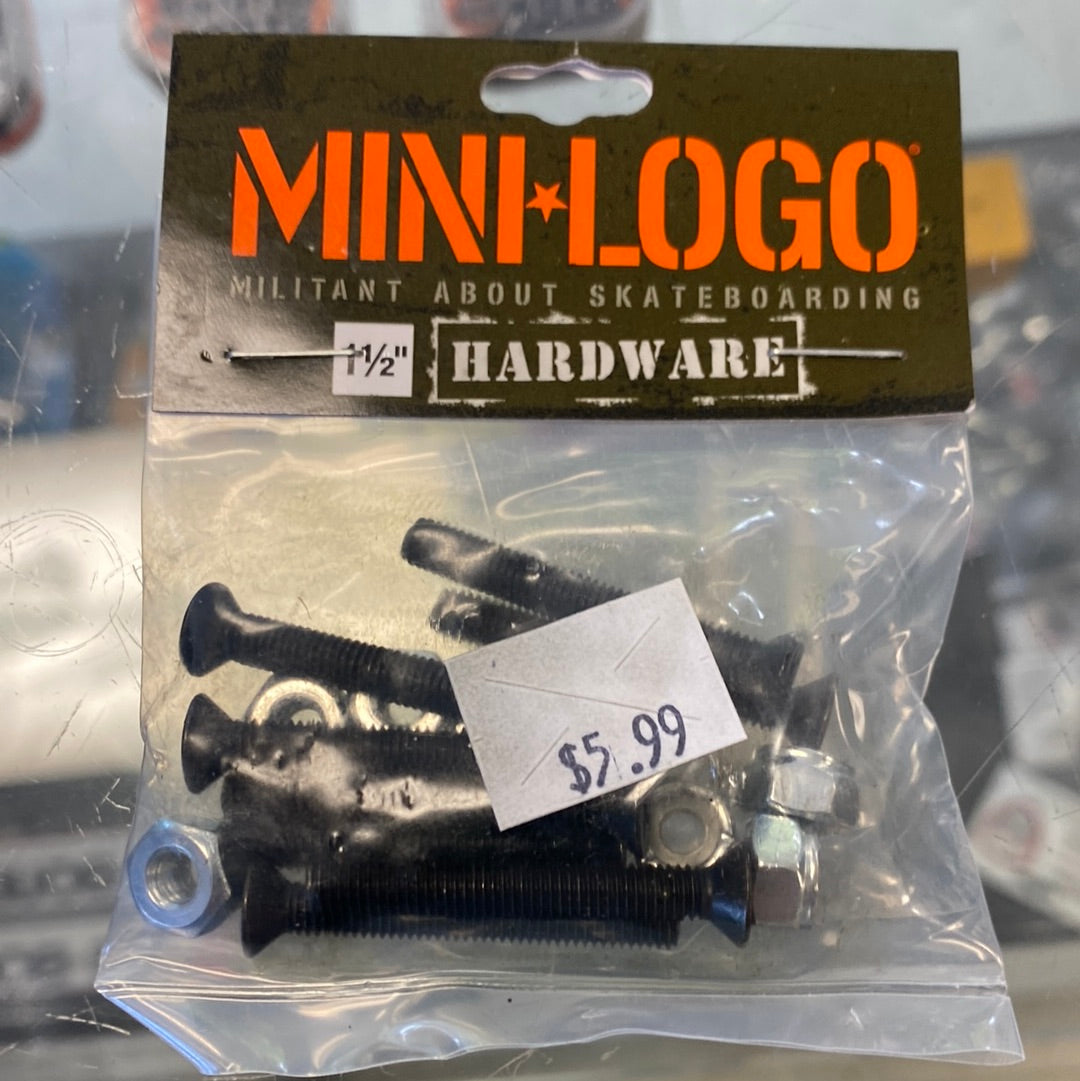 Mini Logo hardware 1 1/2”
