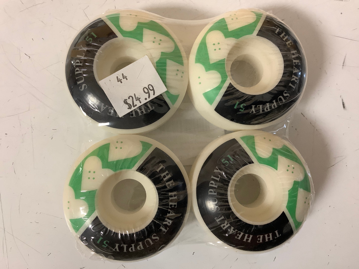 The Heart Supply wheels 51mm