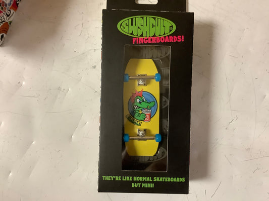 Slushcult 34mm Complete fingerboard- Gator