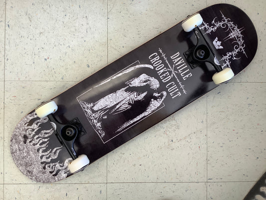 Daville X Crooked cult new school complete 8.75