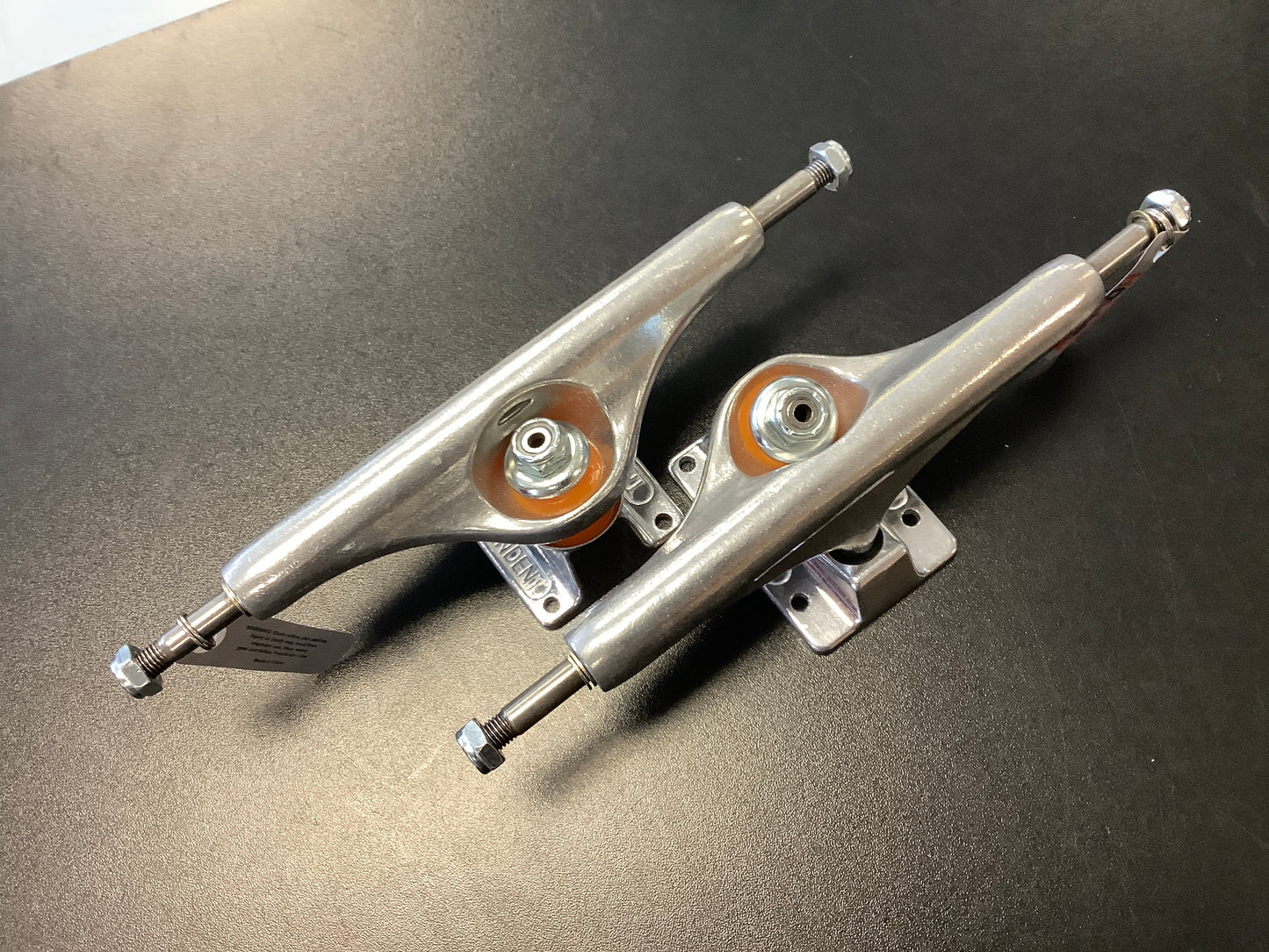 Independent trucks 169 hollow forged