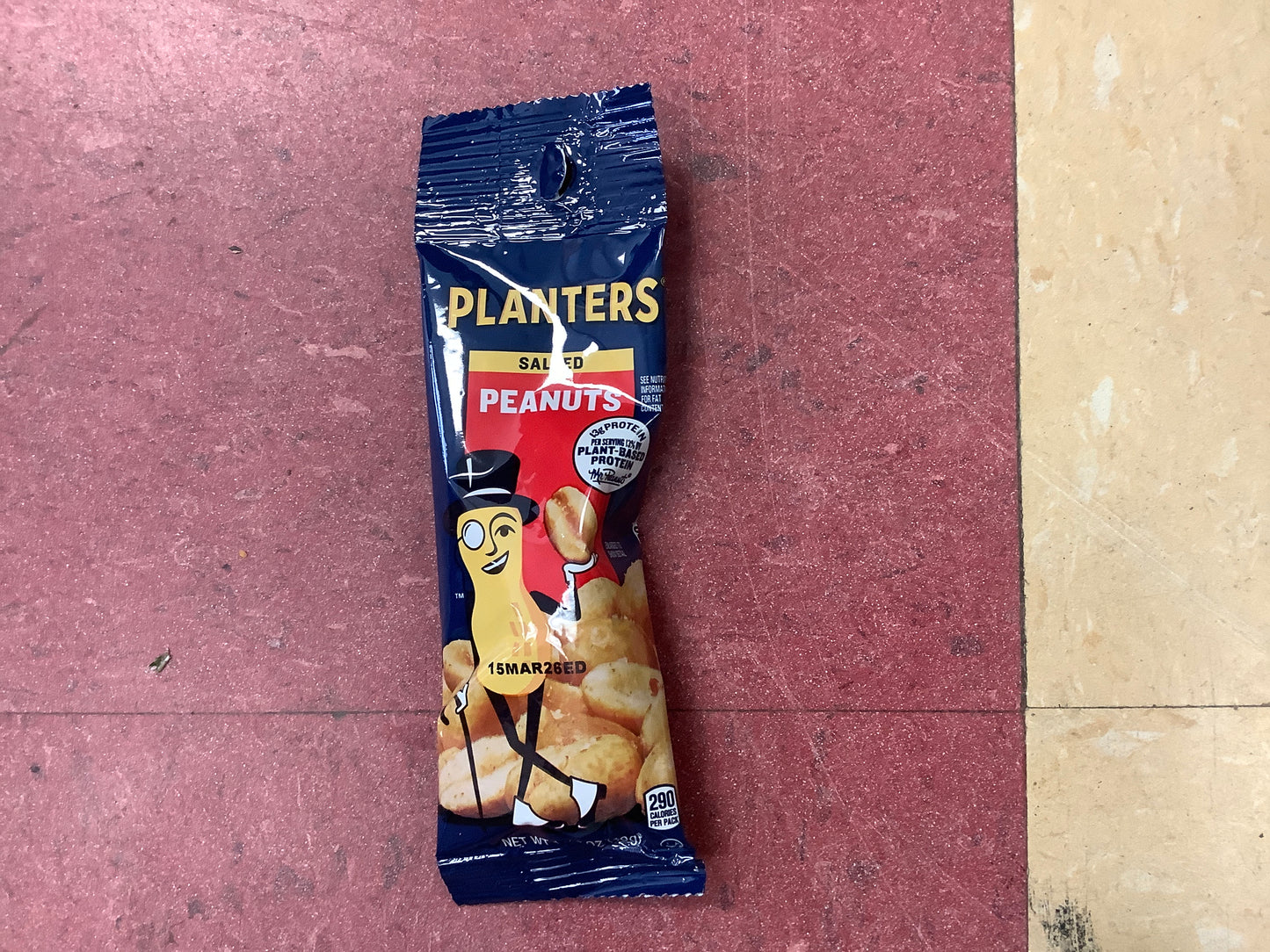 Planters peanuts salted 1.75oz