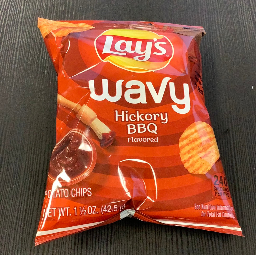 Lays wavy hickory bbq chips 1.5oz