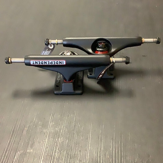 Independent Trucks Bar Flat Black 139 Stage XI