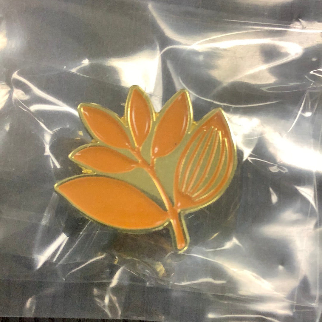 Magenta pin leaf
