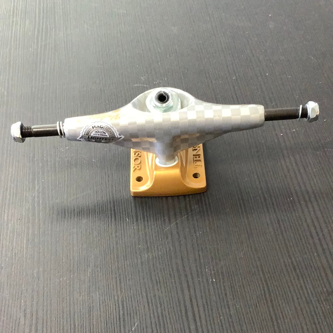 Tensor trucks maglight checker with gold base 5.25