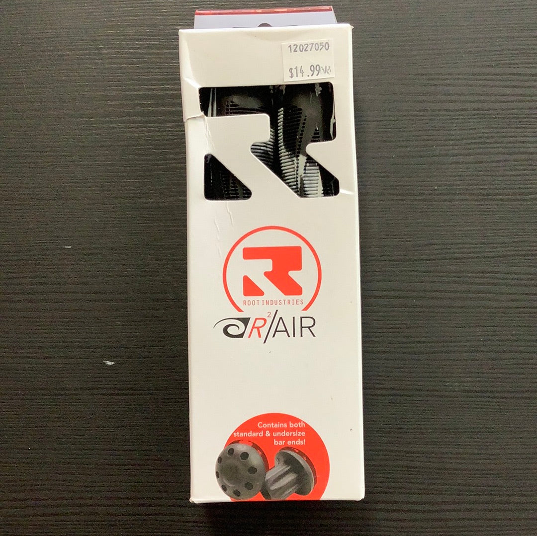 Root Industries R2 Grips White/Black